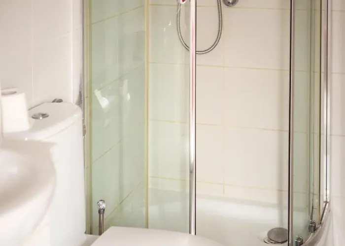 4friends&4couples Hostal