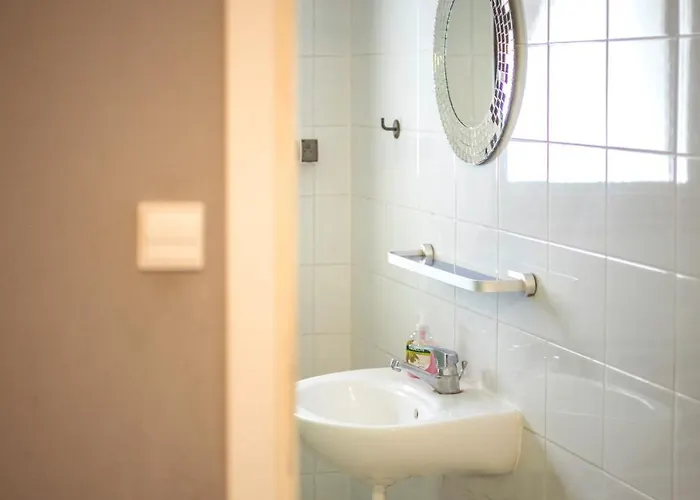 4friends&4couples 旅馆 *